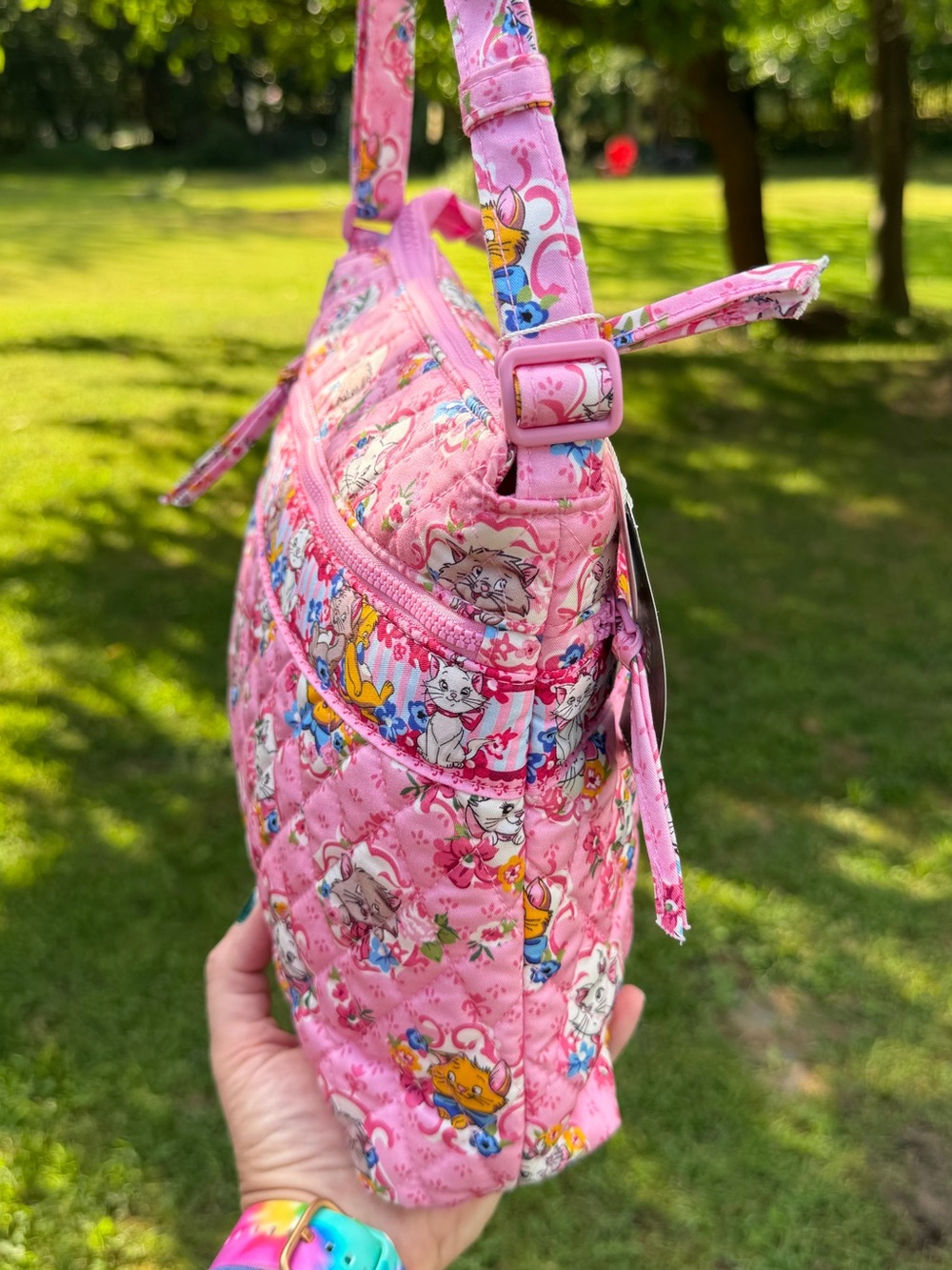 Vera Bradley Disney Aristocats Original Zip Hipster Crossbody NWT - Picture 14 of 14